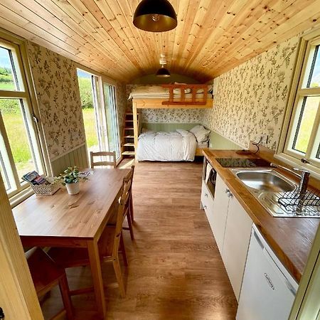 Stepping Stones Glamping 'The Olive' Vila Bantry Exterior foto